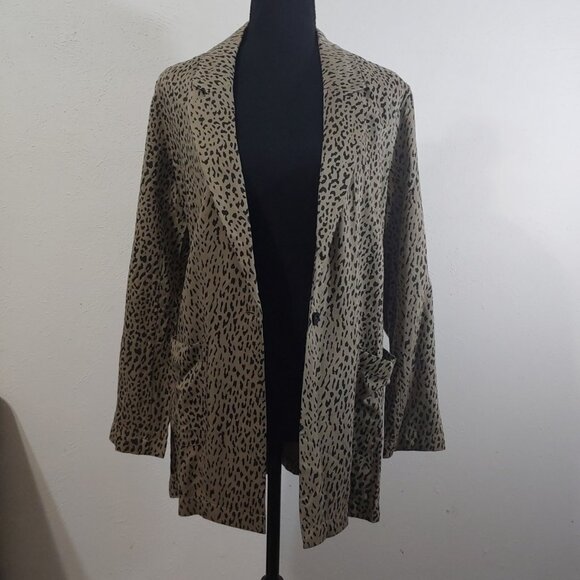 Bobi Los Angeles Women's Leopard Blazer - Picture 3 of 9